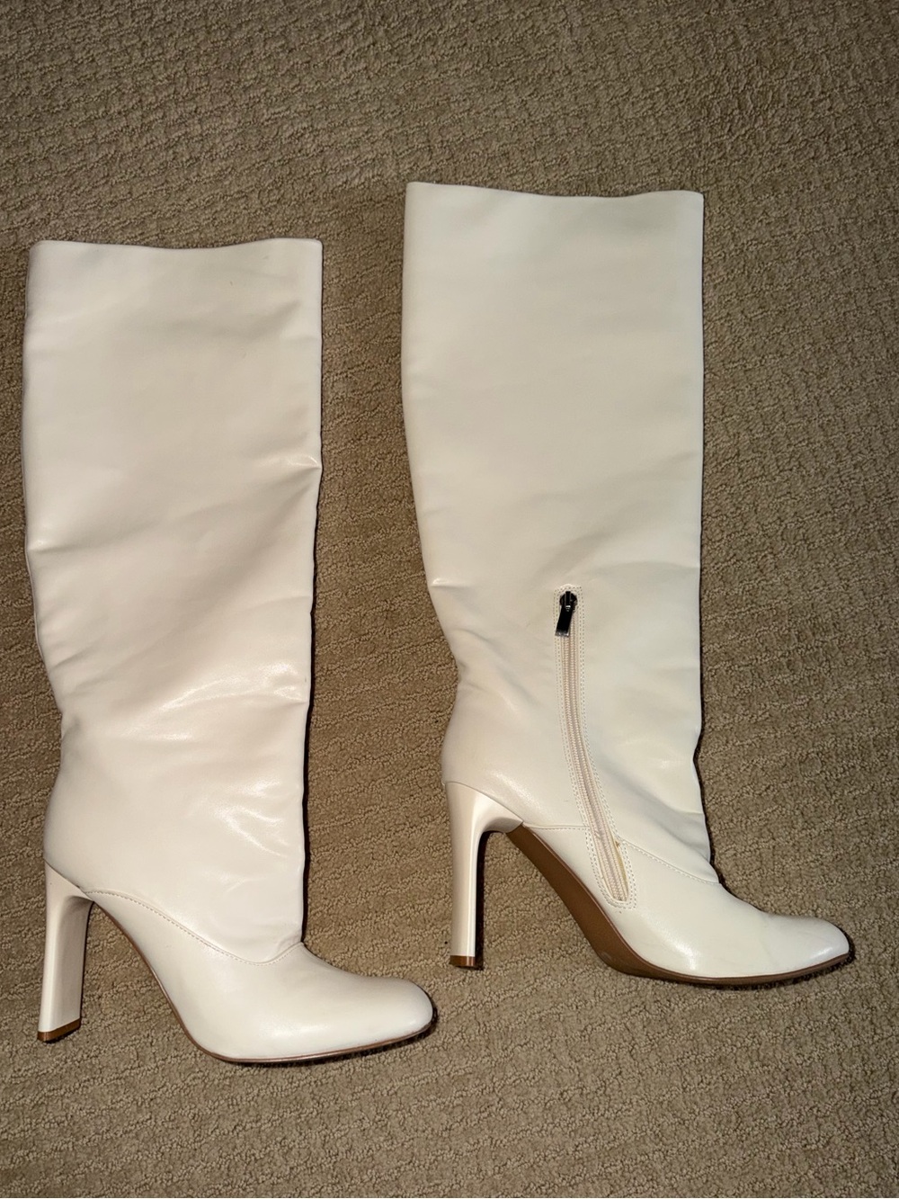 White Knee-High Heeled Boots - Classic Women's Fashion